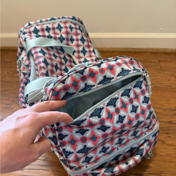 Vera Bradley LightenUp Rolling Duffel - Picture 3 of 4